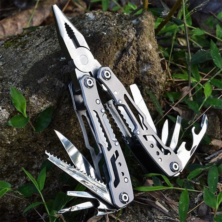 26-function multi tool with case for survival prep